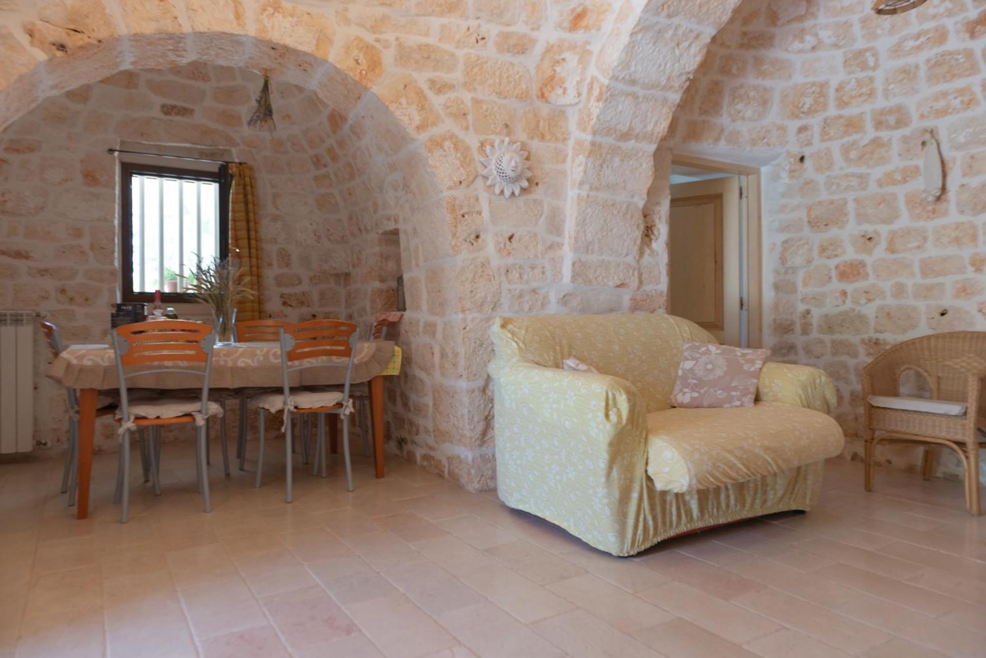 Villa Trullo Filippo With Exclusive Pool Cisternino Exterior foto