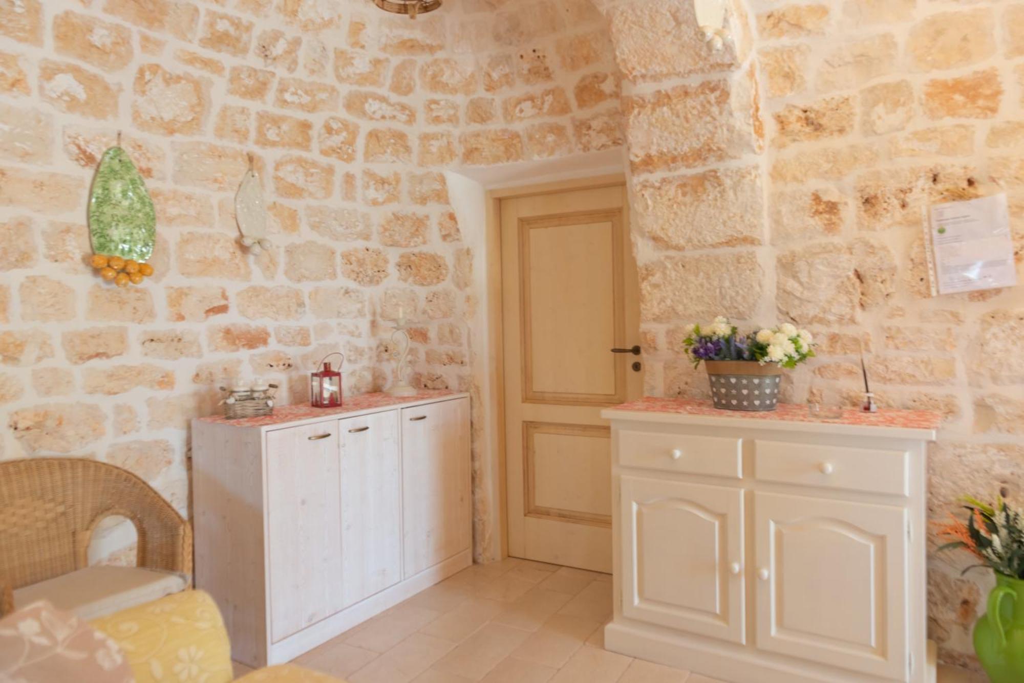 Villa Trullo Filippo With Exclusive Pool Cisternino Exterior foto