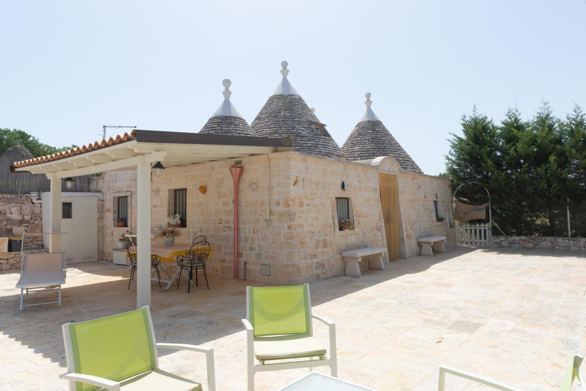 Villa Trullo Filippo With Exclusive Pool Cisternino Exterior foto