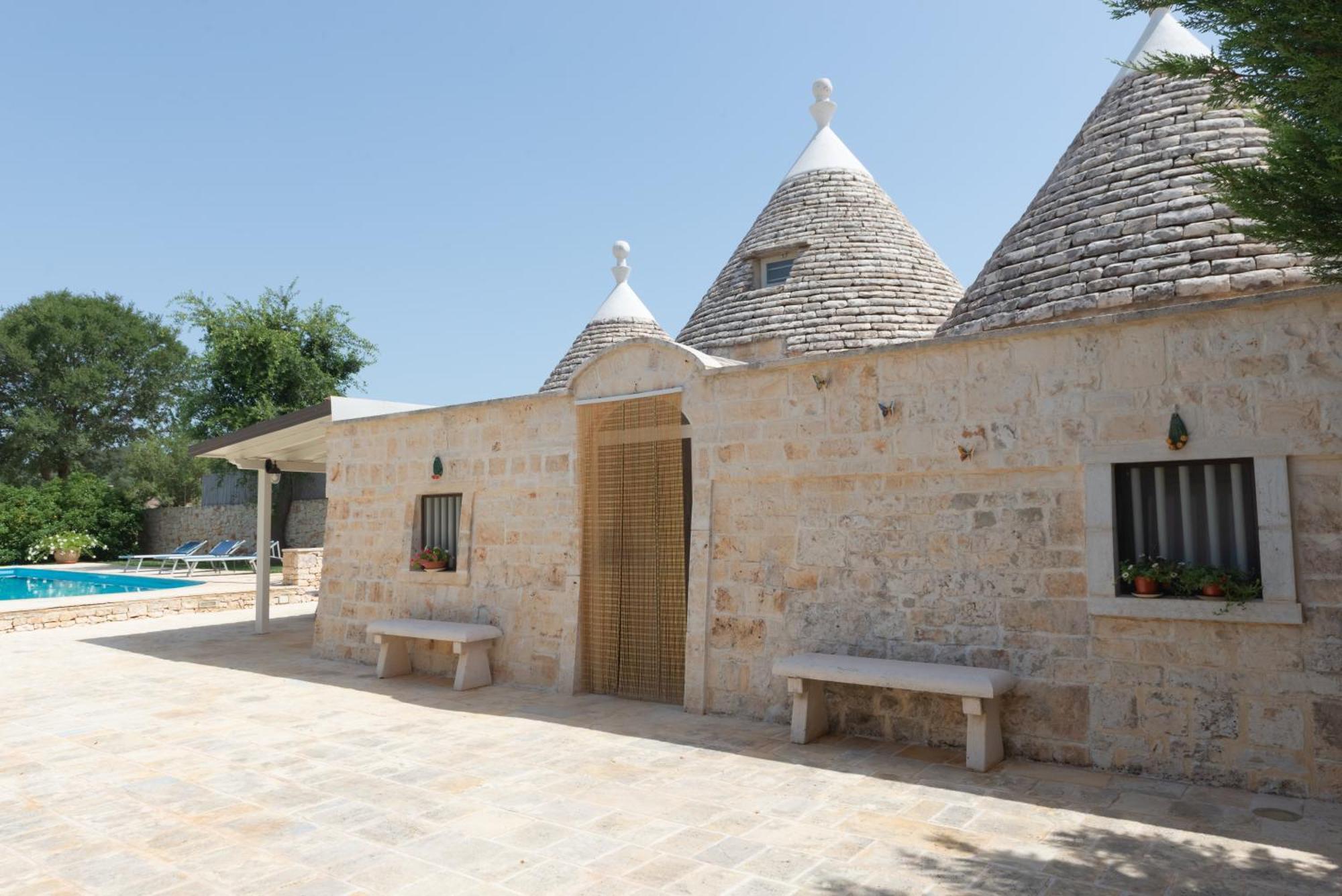 Villa Trullo Filippo With Exclusive Pool Cisternino Exterior foto
